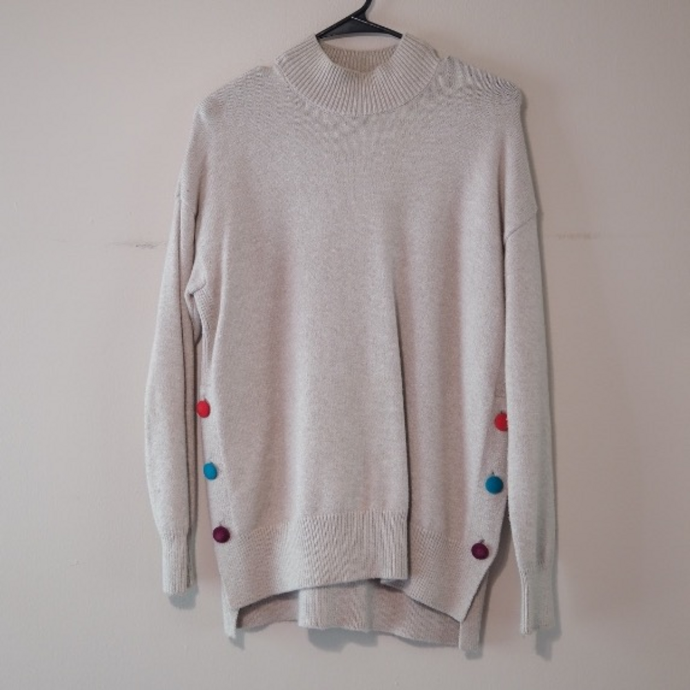Philosophy Women’s Cream Sweater with Colorful Accents